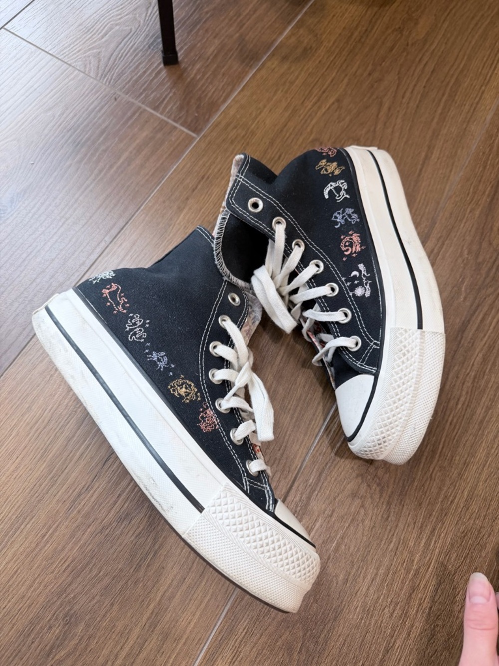 Used Converse CTAS Lift Platform High Top Black Women's Canvas Sneakers 572427C